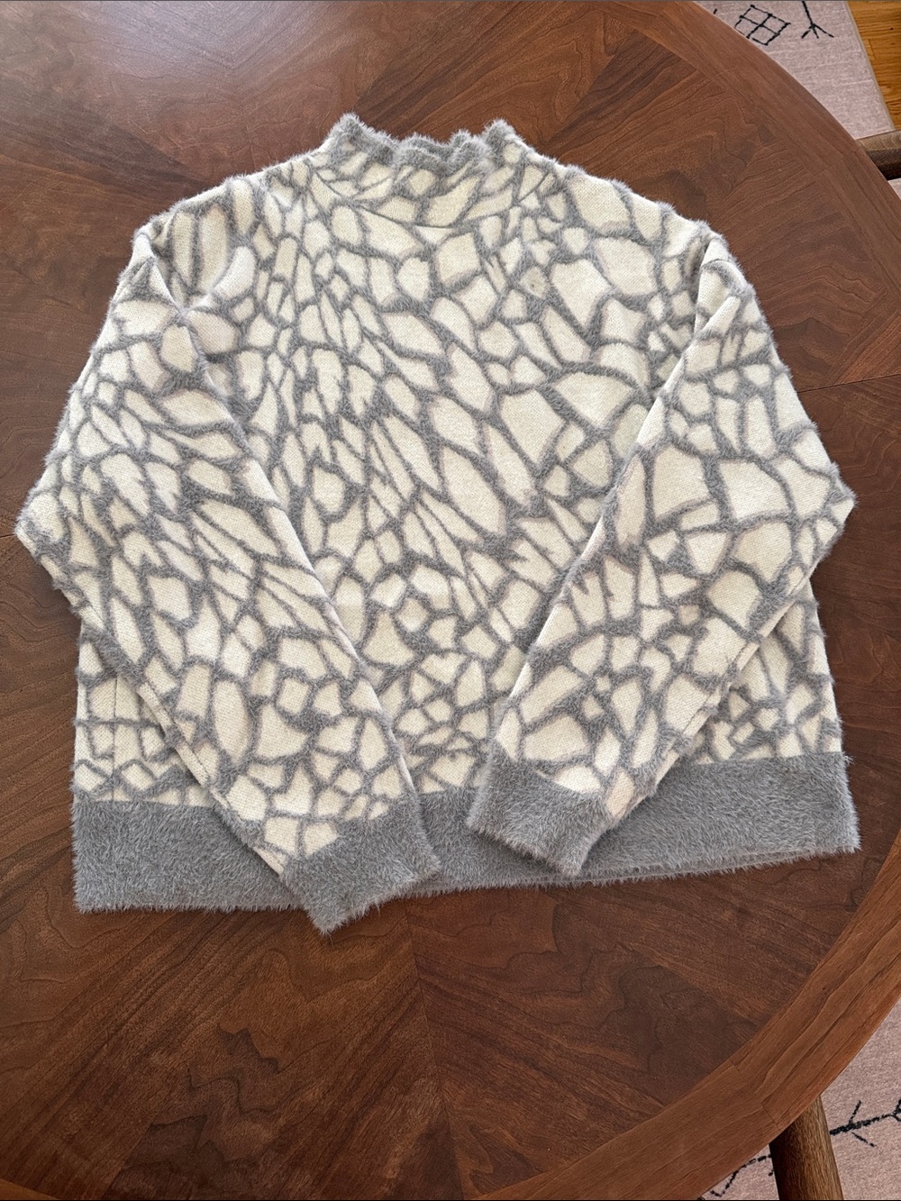 Halogen Cream & Gray Abstract-Pattern Turtleneck Sweater